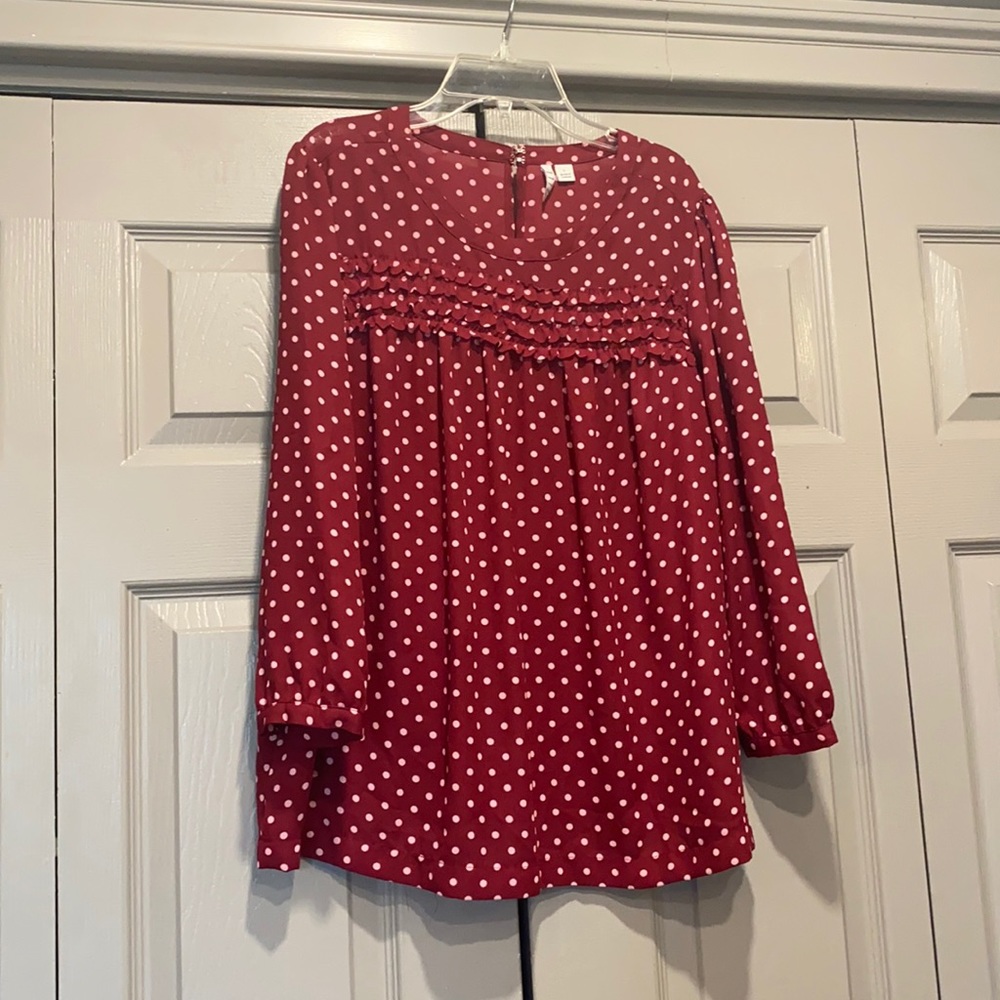 Elle polka dot top